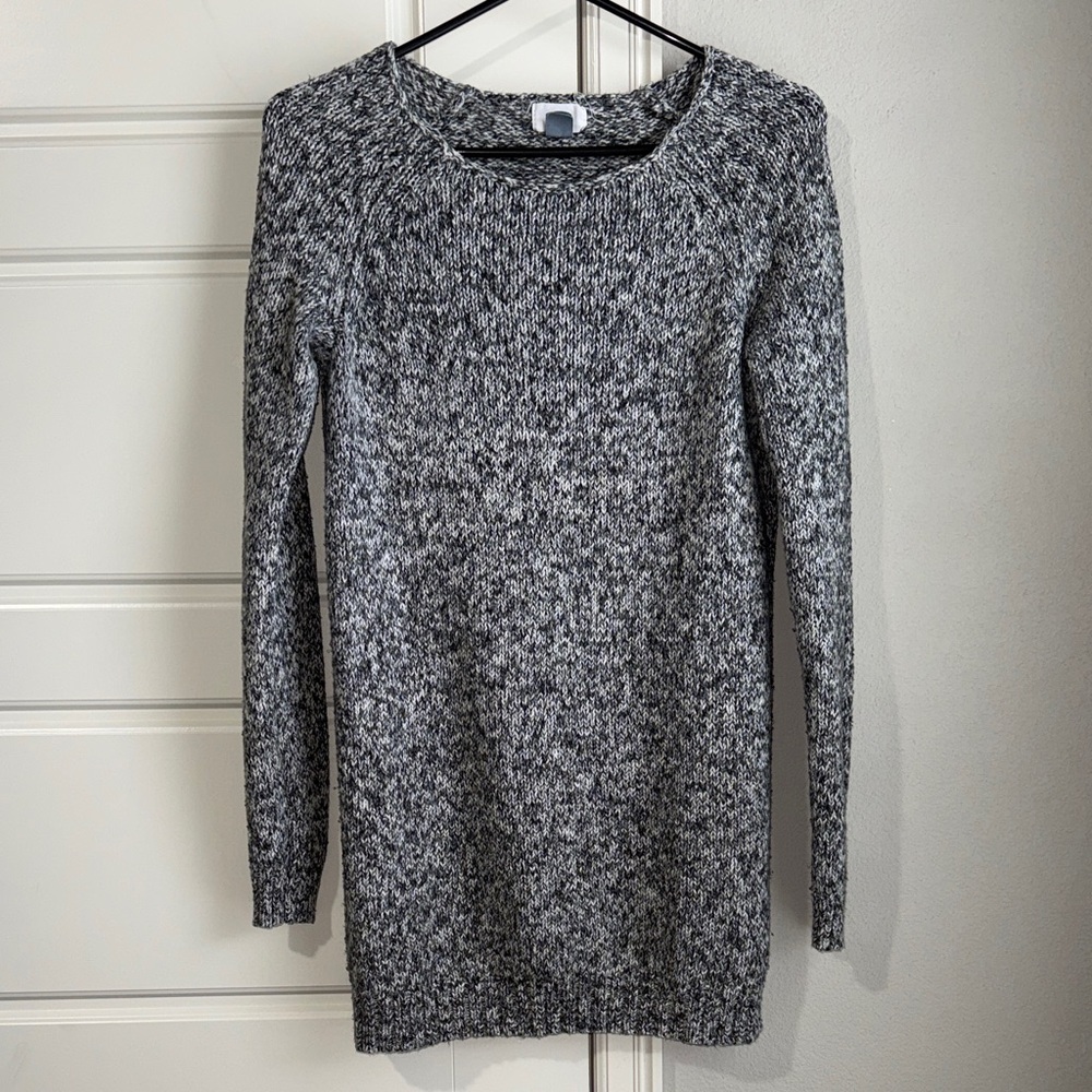 Old Navy Black and White Knit Dress